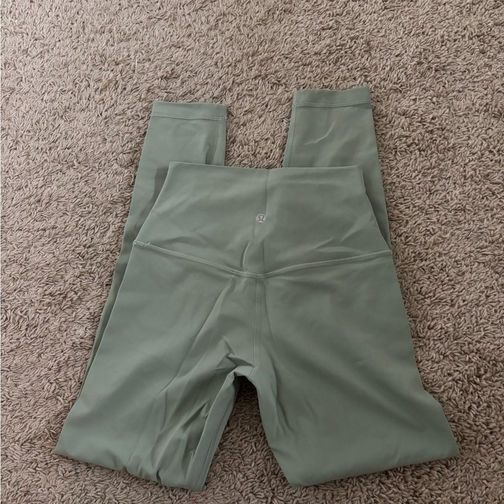 align leggings